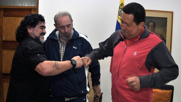 MARADONA MANDA RECADO AOS NORTE-AMERICANÓFILOS : “ESTOU PRONTO PARA DEFENDER A VENEZUELA”